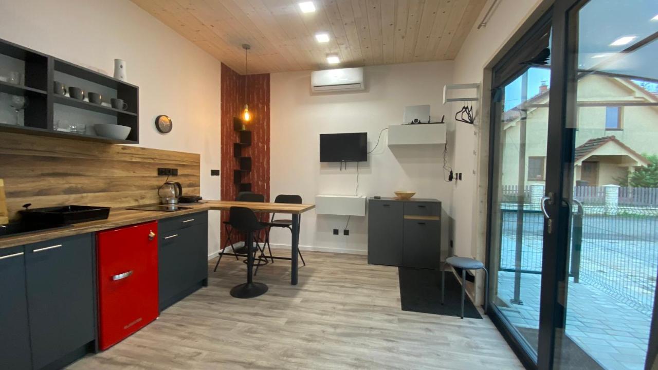 Tiny House Apartment Pardubice Exterior photo